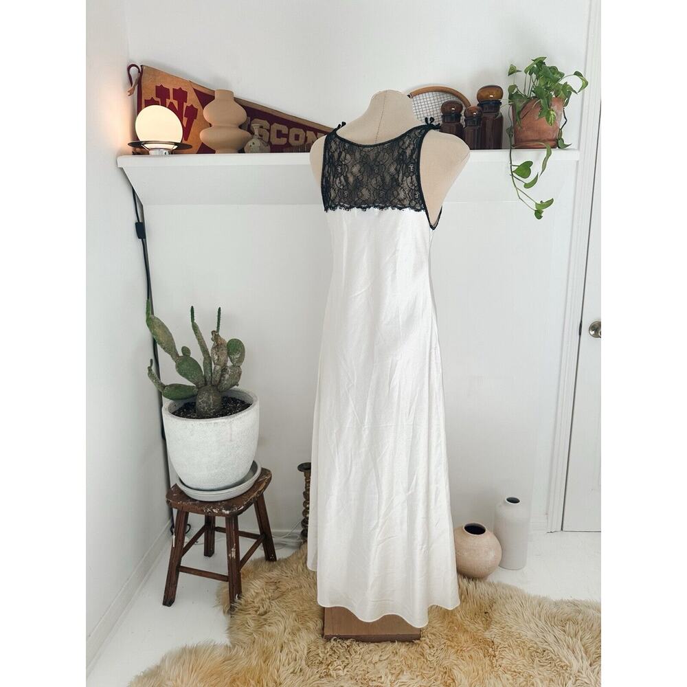 Vintage Valentino Slip Negligee Silk Lace Dress Small - Picture 2 of 8